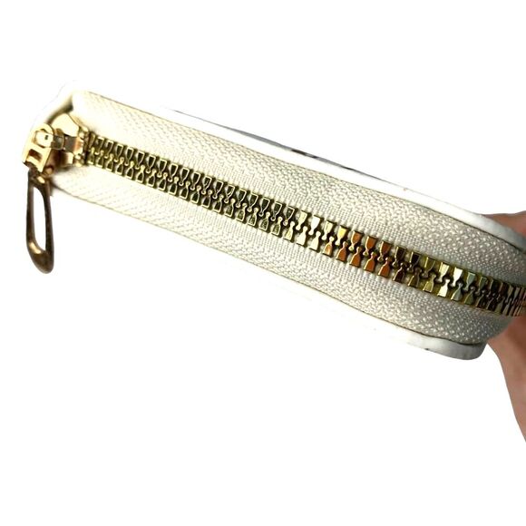 Hello Kitty Zip Around Wallet Pink and White Wallet 7.5" x 4" - Picture 5 of 7